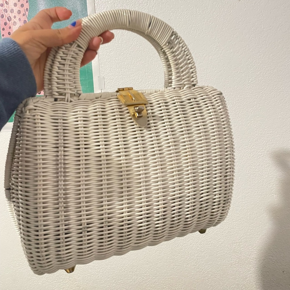 Vintage woven bag
